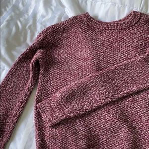 maroon sweater